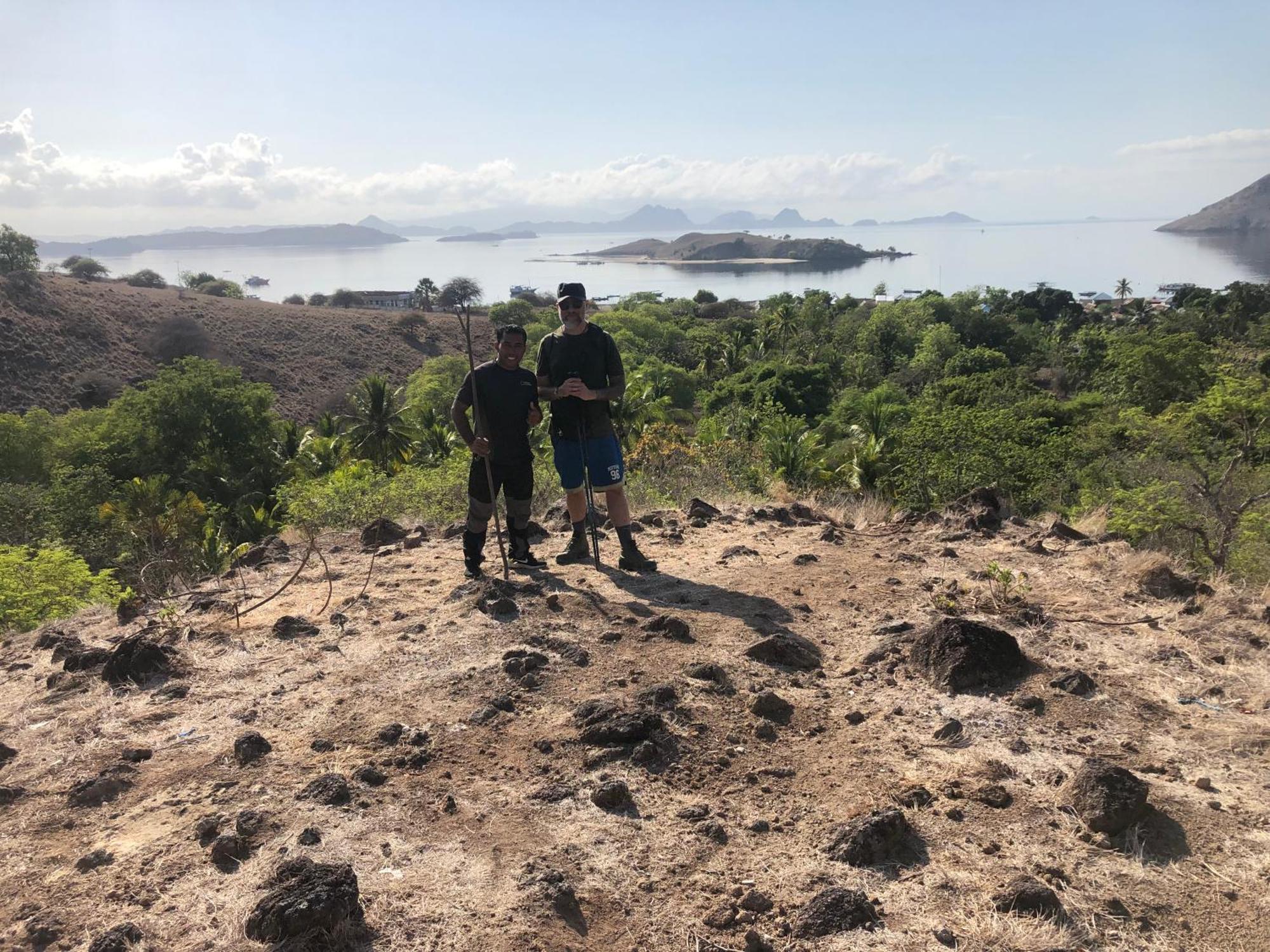 Dua Putri Komodo Homestay Kültér fotó