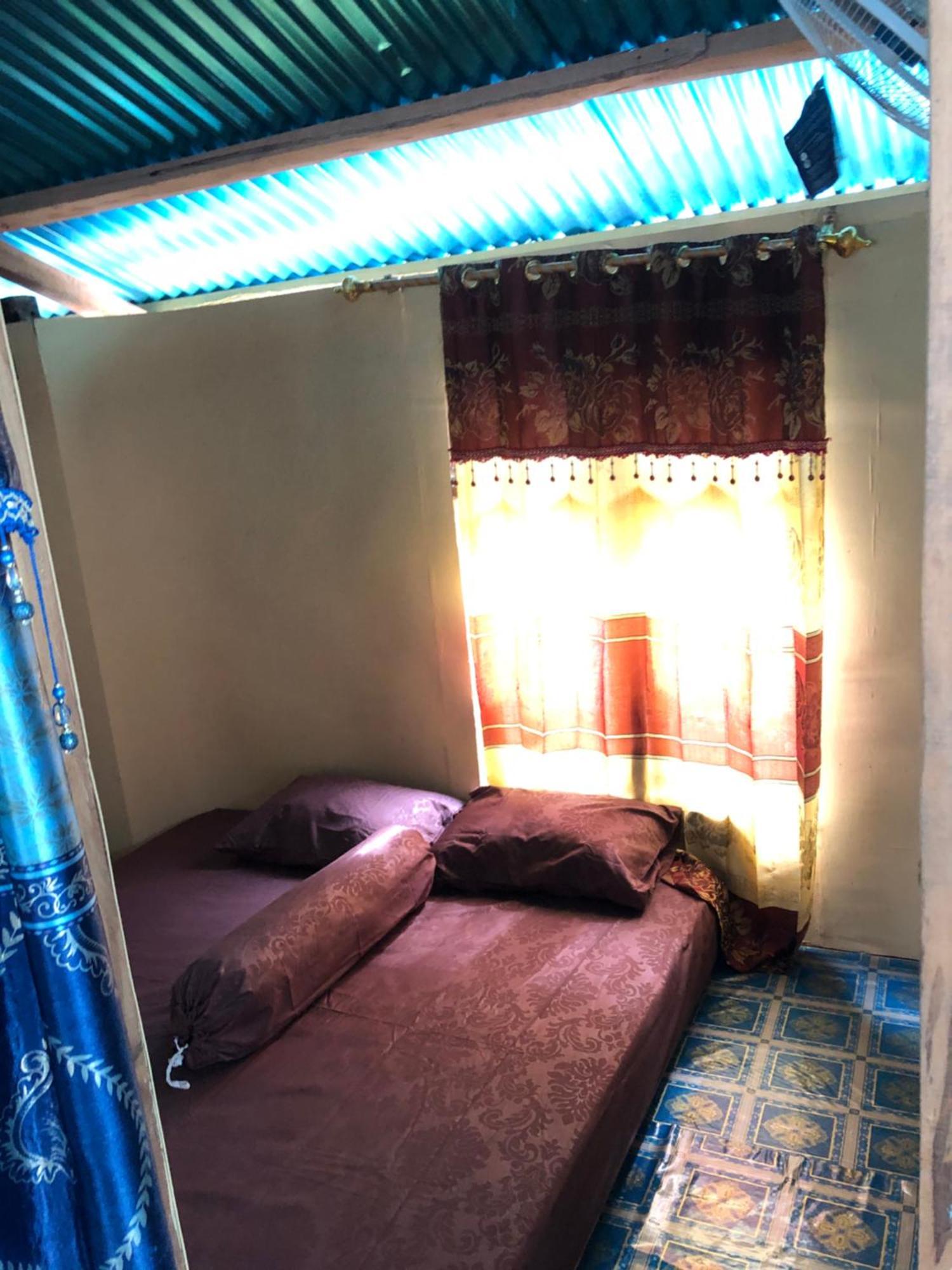 Dua Putri Komodo Homestay Kültér fotó