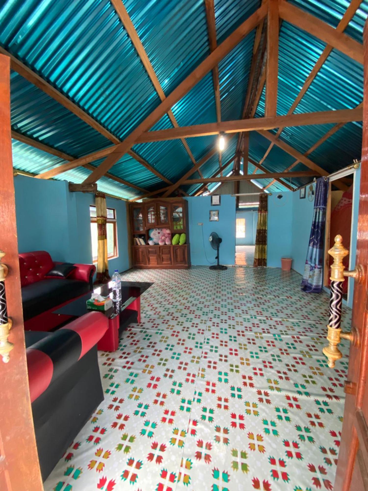Dua Putri Komodo Homestay Kültér fotó